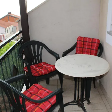 Διαμέρισμα With Parking Space - 12657
