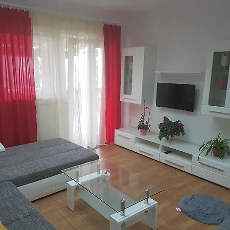 Appartement With Parking Space - 12657 *