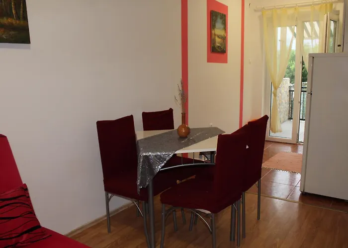 Apartment With Parking Space - 12657